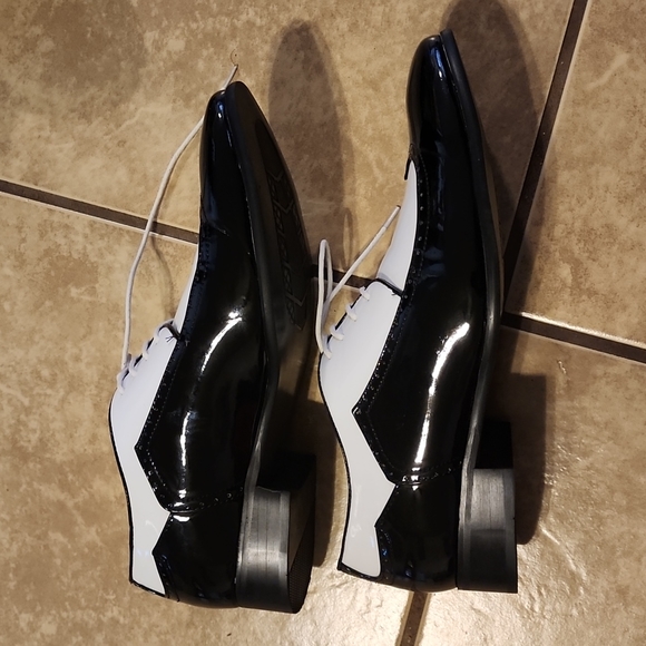 Harlem Knights Tuxedo Shoes main image 4